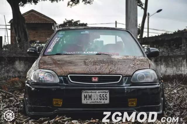 佛山车友花5个月打造破烂思域,走在路上很多人把它当作报废车! 佛山车友花5个月打造破烂思域,走在路上很多人把它当作报废车!